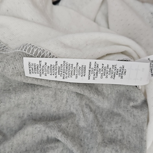 Adidas Logo T-Shirt Team Lillard NWT Size Large - Picture 6 of 6